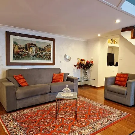 Colombo Luxury