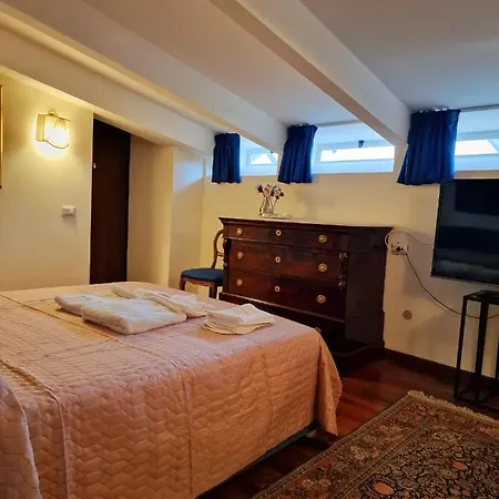 Colombo Luxury アパート カゼルタ